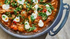 Solidteknics Bigga Skillet -Charbroil Shop 1653484116 butter chicken close up